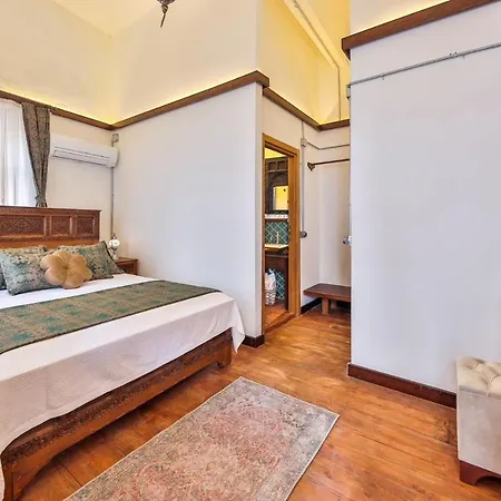 Exquisite And Central Studio Flat In Antalya Apartment